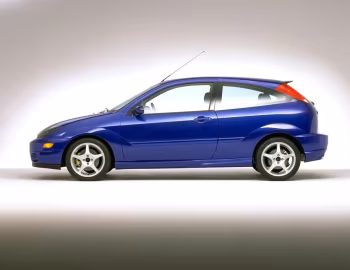 2003–04 Ford Focus SVT 3-door [North America] (DBW) '2002–04