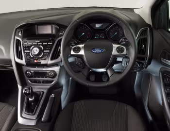 Panel frontal Ford Focus Titanium [UK-spec] (DYB) '02.2011–14