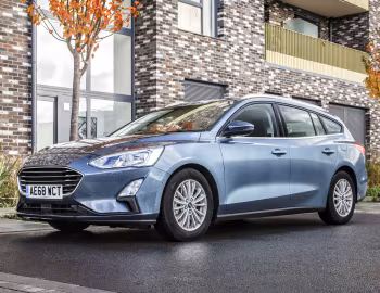 Ford Focus Titanium Estate [UK-spec] '2018–22