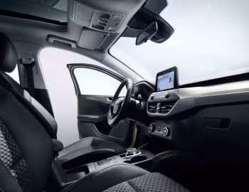 Интерьер Ford Focus Titanium Turnier [Worldwide] '2018–22