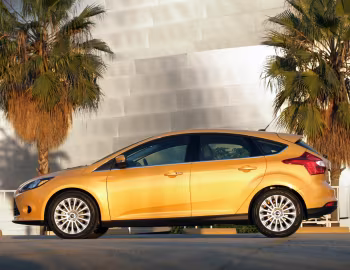 2012–14 Ford Focus Titanium [North America] (DYB) '2011–14