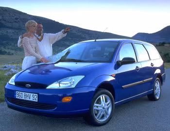 Ford Focus Turnier [Worldwide] (DNW) '1998–2001