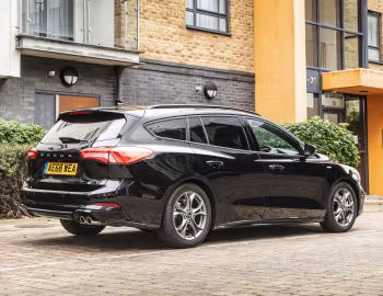 Ford Focus ST-Line Estate [UK-spec] '2018–22