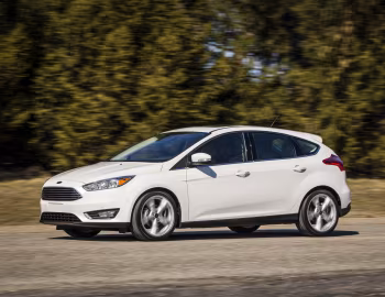 2015–18 Ford Focus Titanium [North America] (DYB) '2014–18