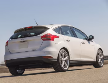 2015–18 Ford Focus Titanium [North America] (DYB) '2014–18