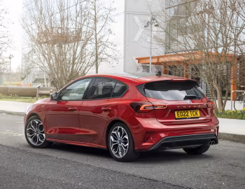 Ford Focus Vignale [UK-spec] '2018–21