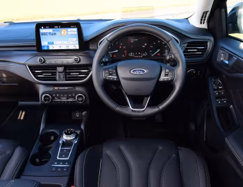 Panel frontal Ford Focus Vignale Estate [UK-spec] '2018–22