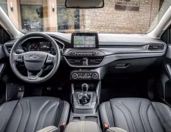 Panel frontal Ford Focus Vignale Turnier [Worldwide] '2018–22