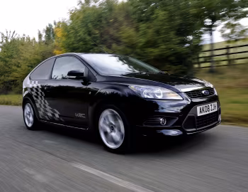 Ford Focus Zetec S 3-door [UK-spec] (DA3) '2008–11