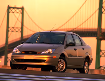 2000–04 Ford Focus ZTS [North America] (DFW) '1999–2004