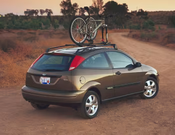 2000 Ford Focus ZX3 "Kona" [North America] (DBW) '2000