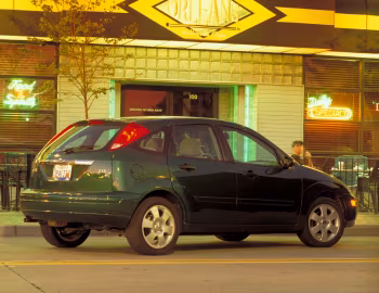 2002–04 Ford Focus ZX5 [North America] (DBW) '2001–04