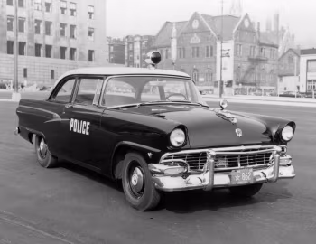 1956 Ford Mainline 2-door Sedan Police (U6 70A)