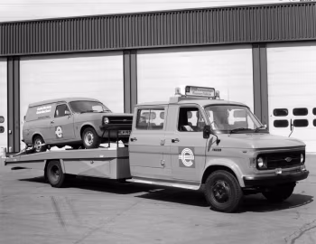 Ford A0610 Recovery Truck, Ford Escort Van
