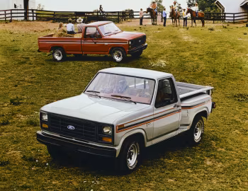 Ford F-150 Regular Cab Flareside Pickup XLS Pkg., Ford F-150 Regular Cab Styleside Pickup XLS Pkg.