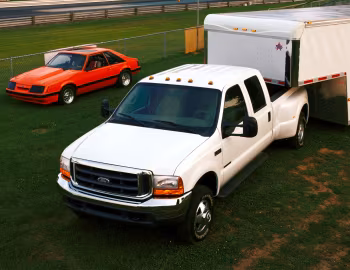 Ford F-350 Super Duty Crew Cab, Ford Mustang