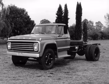 Ford F-7000 [Argentina] '1981