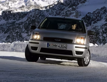 Ford Fusion [EU-spec] '2002–05