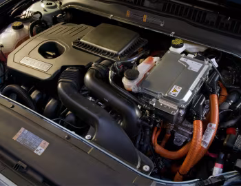 Under The Hood 2013–16 Ford Fusion Hybrid [North America] '2012–16