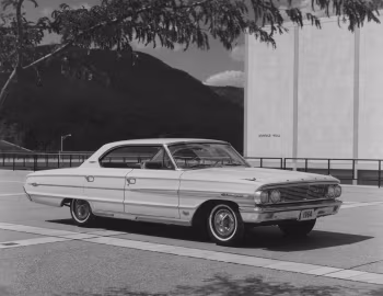 1964 Ford Galaxie 500 XL 4-door Hardtop (57C 64)