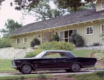 1966 Ford Galaxie 500 LTD 4-door Hardtop