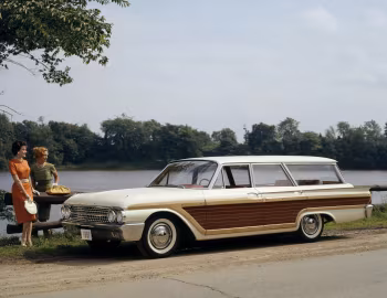 1961 Ford Galaxie Country Squire (68)