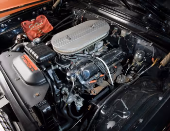 Bajo el capó 1961 Ford Galaxie Sunliner XL 401