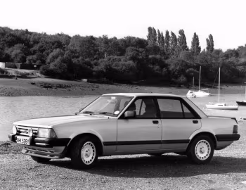 Ford Granada 2.8 Injection 4-door Saloon [UK-spec] '1981–85