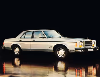 1978 Ford Granada ESS 4-door Sedan (82)