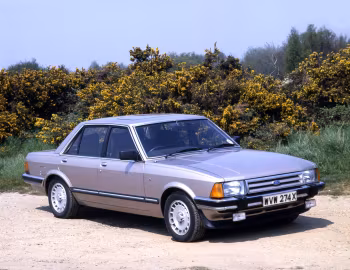 Ford Granada Ghia 4-door Saloon [UK-spec] '1981–85