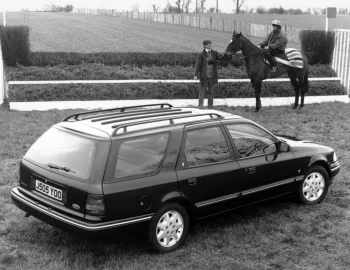 Ford Granada Ghia Estate '01.1992–08.1994