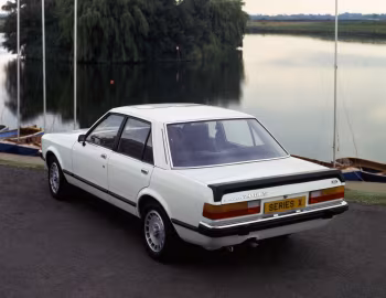 Ford Granada GLS 4-door Saloon [UK-spec] '1977–81
