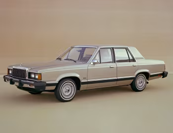 1981 Ford Granada GLX 4-door Sedan (54D) '1980–81