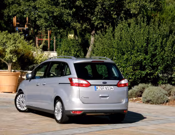 Ford Grand C-MAX [Worldwide] '2010–15