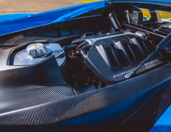 Sous la capuche 2017 Ford GT (H040)