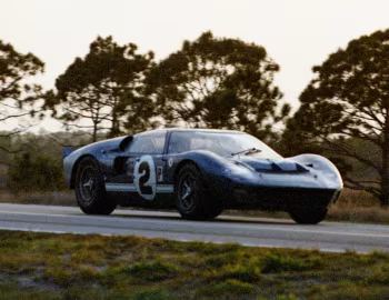 Ford GT40 Race Car (P/1031) '1966
