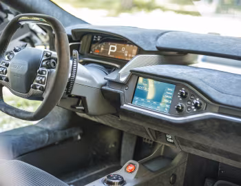 Interior 2019–20 Ford GT "Heritage Edition" '2018–20
