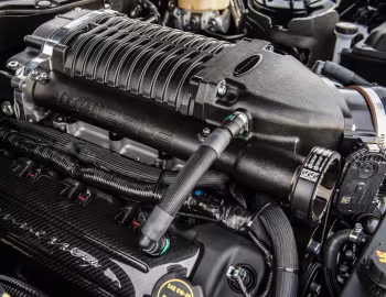 Bajo el capó 2016 Hennessey Mustang GT HPE800 "25th Anniversary" '2016
