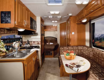 Interior 2011–13 Holiday Rambler Aluma-Lite C '2010–13