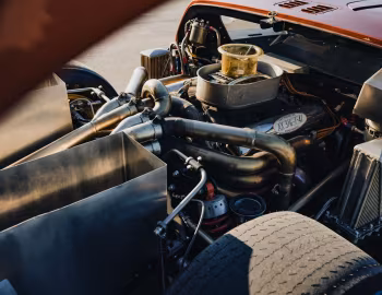 Sous la capuche Ford GT40 Race Car by Holman-Moody (P/1032) '1966