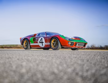 Ford GT40 Race Car by Holman-Moody (P/1032) '1966
