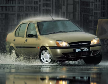Ford Ikon '2000–07