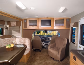 Interior 2005–08 Itasca Cambria '2004–08