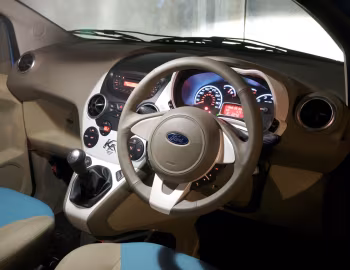 Panel frontal Ford Ka [UK-spec] (RU8) '2008–16