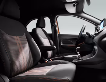 Интерьер Ford Ka+ Active [EU-spec] '2018–19