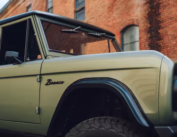 Kindred Motorworks Ford Bronco Trail Edition '2023–pr.