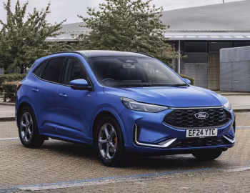 Ford Kuga ST-Line Hybrid [UK-spec] '2024–pr.