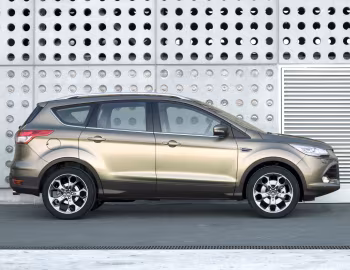 Ford Kuga [Worldwide] (C520) '2013–16