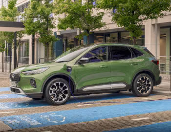 Ford Kuga Active Plug-In Hybrid [UK-spec] '2024–pr.