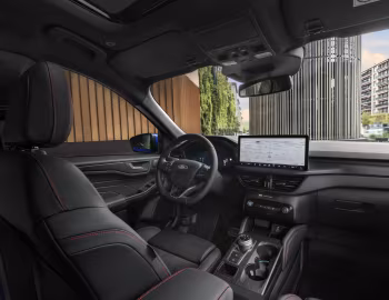 Panel frontal Ford Kuga ST-Line Plug-In Hybrid [EU-spec] '2024–pr.